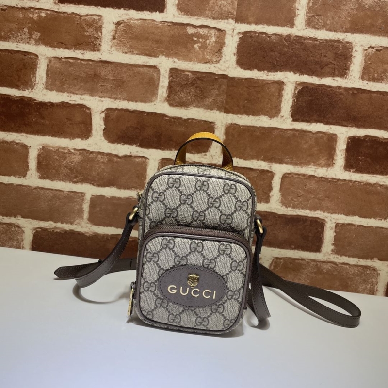 G*u*i top handle bags